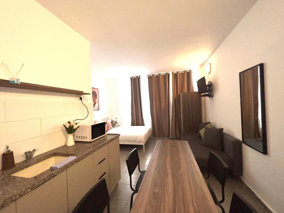 Aspentlv - Hacarmel Market Apartments & Studios Tel Awiw Zewnętrze zdjęcie