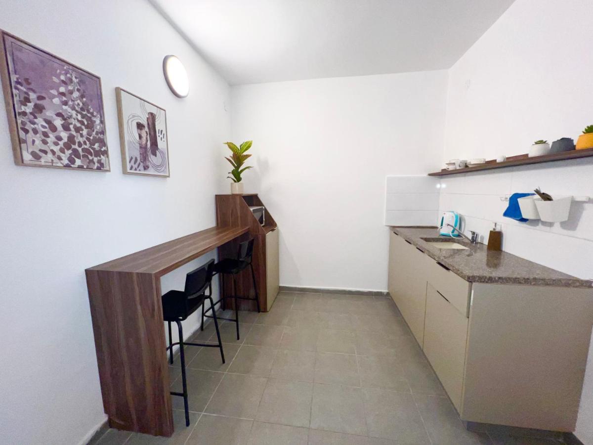Aspentlv - Hacarmel Market Apartments & Studios Tel Awiw Zewnętrze zdjęcie
